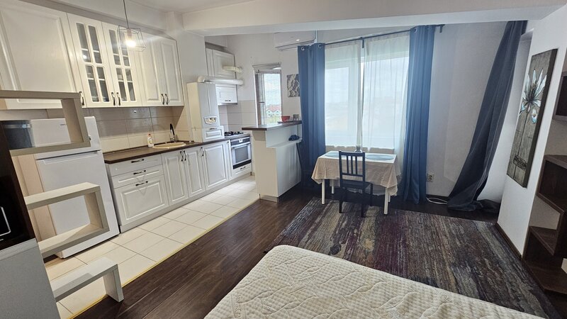 Metrou 1 Decembrie, Trapezului, Burnitei, bloc 2012, mobilata, utilata