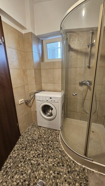 Metrou 1 Decembrie, Trapezului, Burnitei, bloc 2012, mobilata, utilata