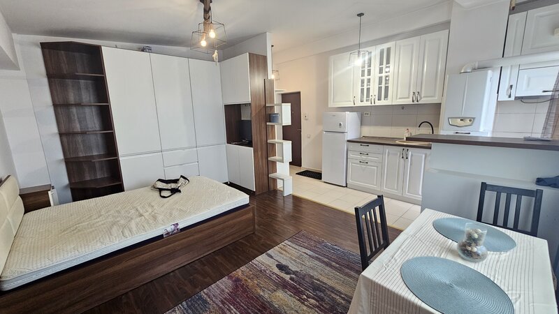 Metrou 1 Decembrie, Trapezului, Burnitei, bloc 2012, mobilata, utilata